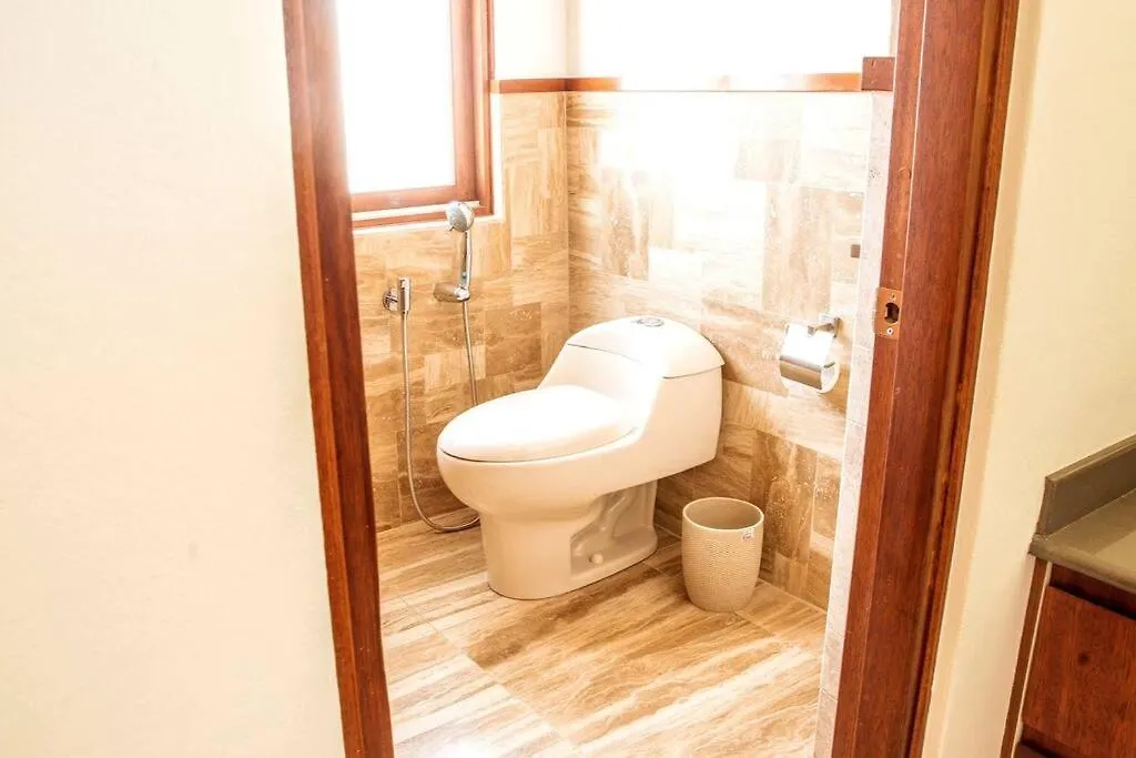 Lujosa Casa Guayllabamba - Gym Jacuzzi Piscina Villa Quito 0*,